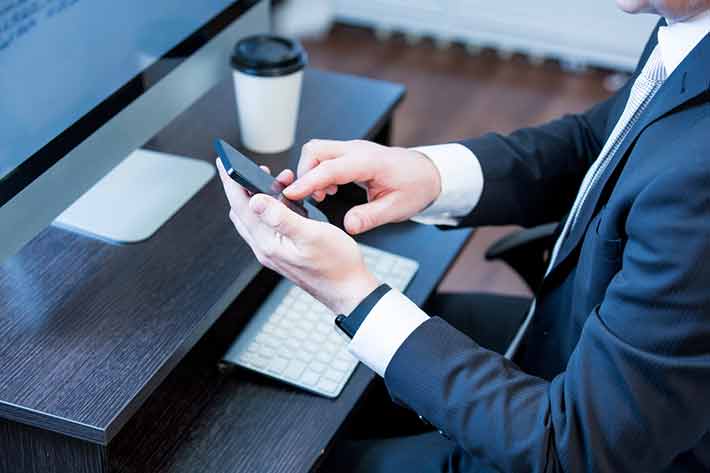 contact-us-2-710x473_tcm8-18919_w710